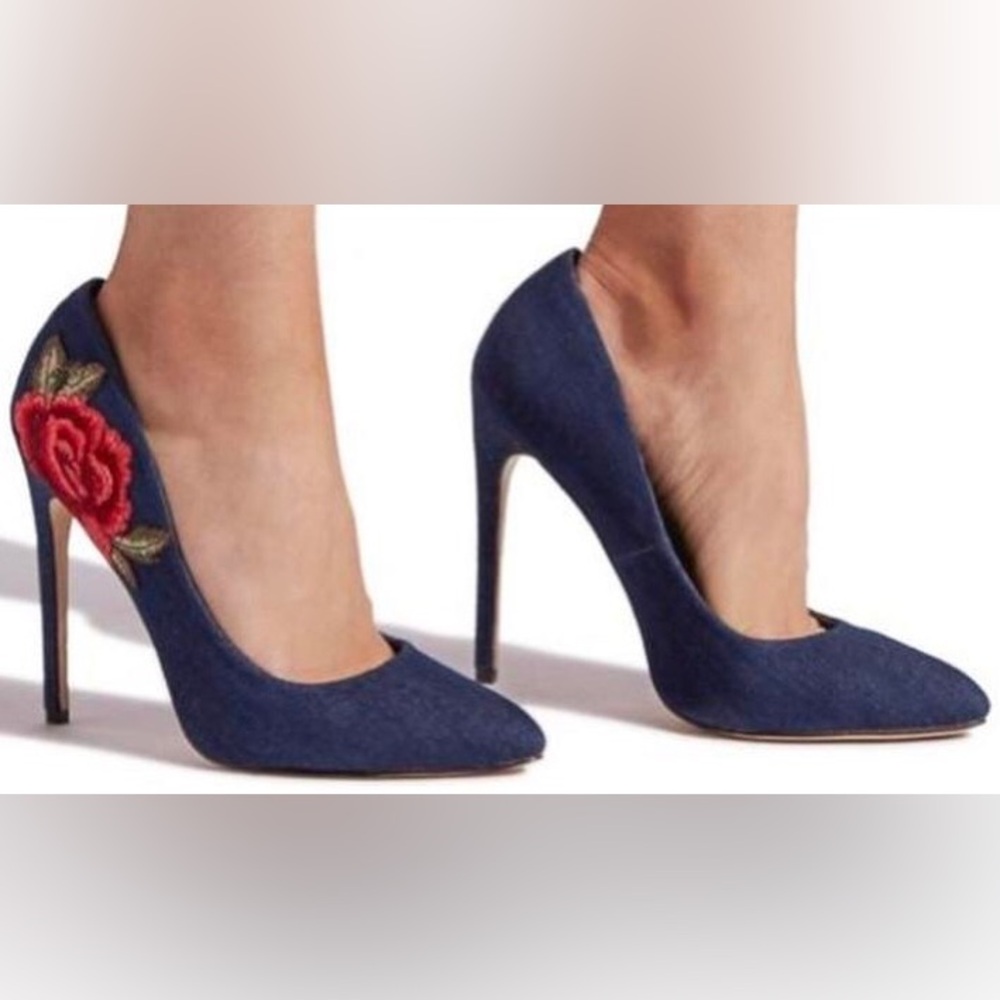 Shoedazzle Denim Embroidered Rose Heels Size 9 Women’s Red And Navy Courts.Exc.C